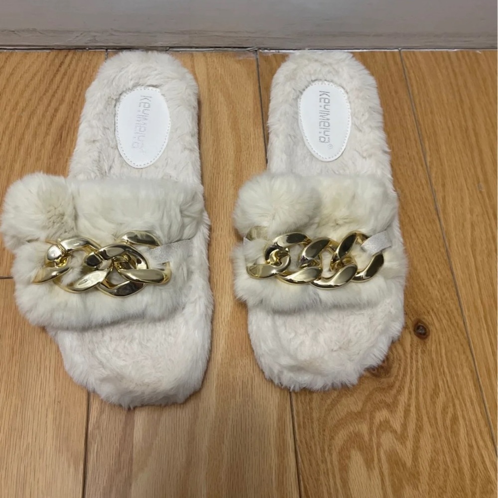 Fur Faux Slides